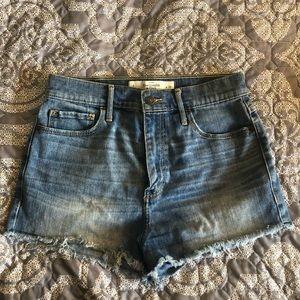 High Waisted Abercrombie&Fitch Shorts